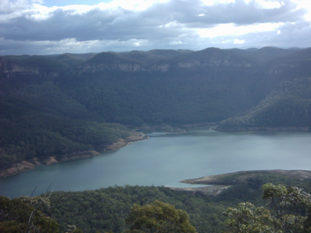 Above Lake Burragorang looking West