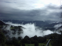 Climbing back out of Kangaroo Valley 