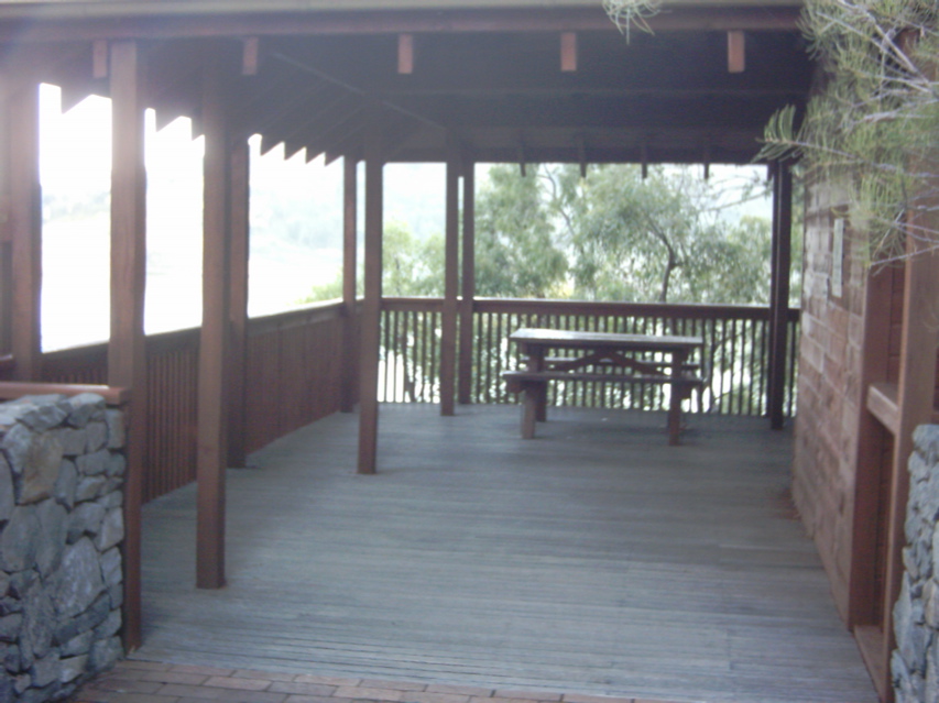 Lithgow-Mudgee19Dam.JPG